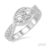 1/2 Ctw Twin Diamond Embracing Twisted Center Diamond 2Stone Ring in 14K White Gold