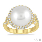 Pearl & Diamond Ring