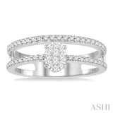 Oval Shape Lovebright Diamond Fashion Ring